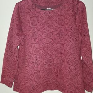 Burgundy and Black Top